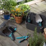indoor gardening tools